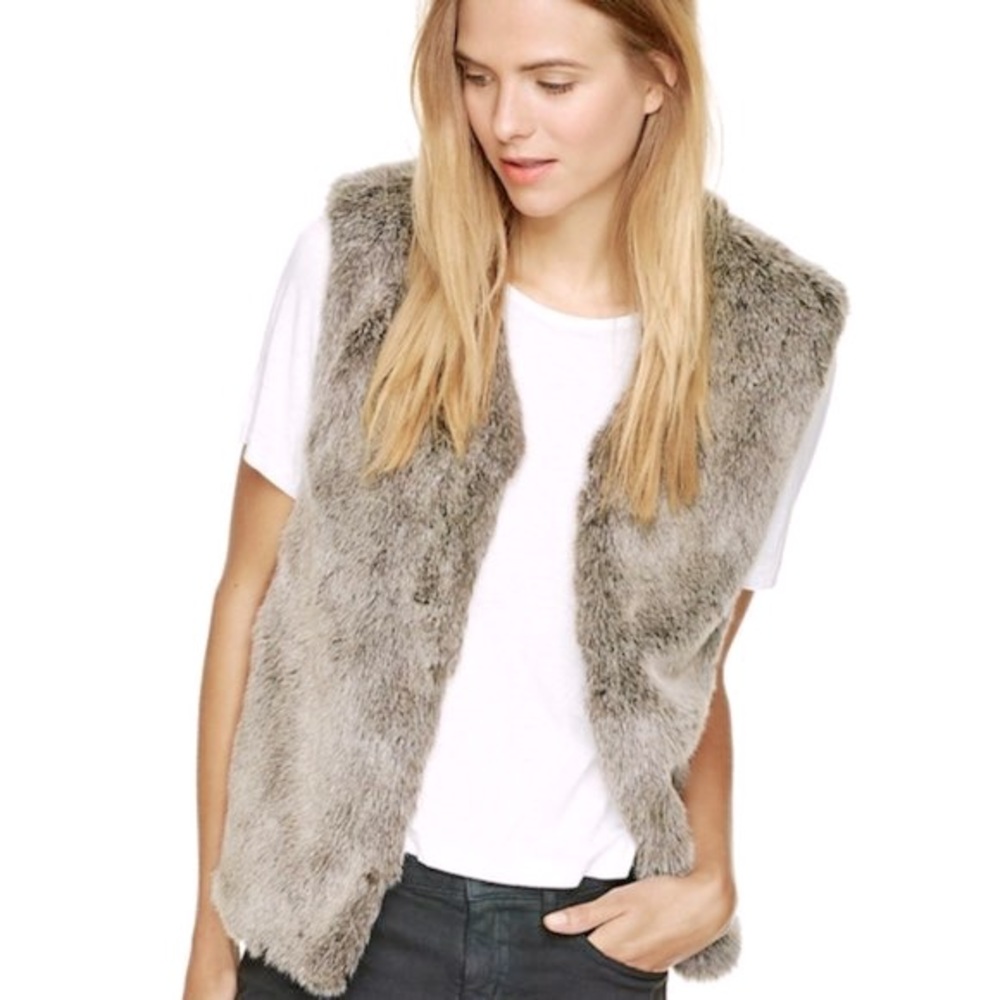 Aritzia Talula Park Slope Vest
